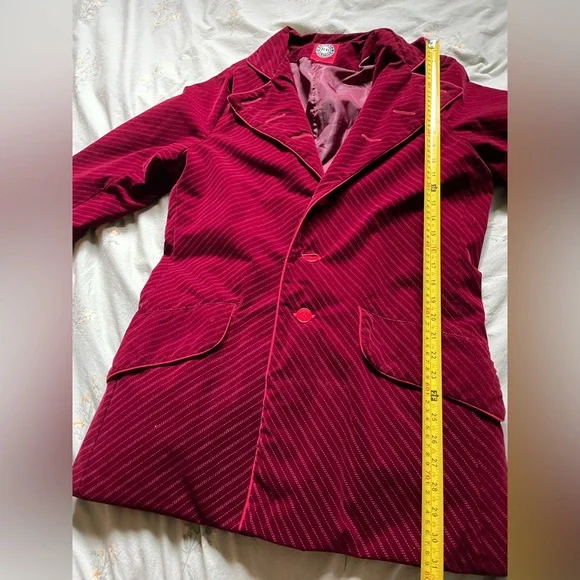 Willy WONKA Striped Jacket
Style Halloween costume Johnny - Picture 4 of 16